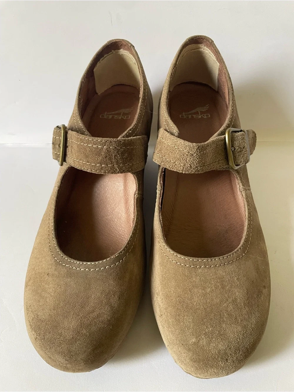 Women’s Dansko Wedges Mary Jane Shoes Suede Brown Taupe Buckle Round Toe 40 9.5